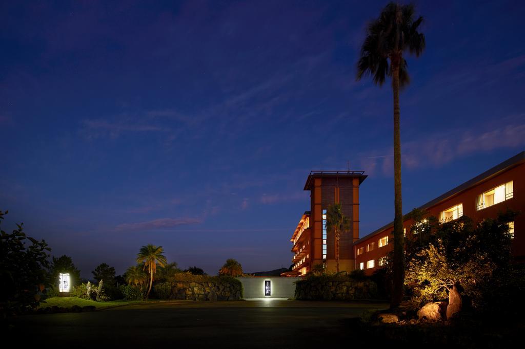 Koran No Yu Kinkouro Hotel Ibusuki Exterior foto