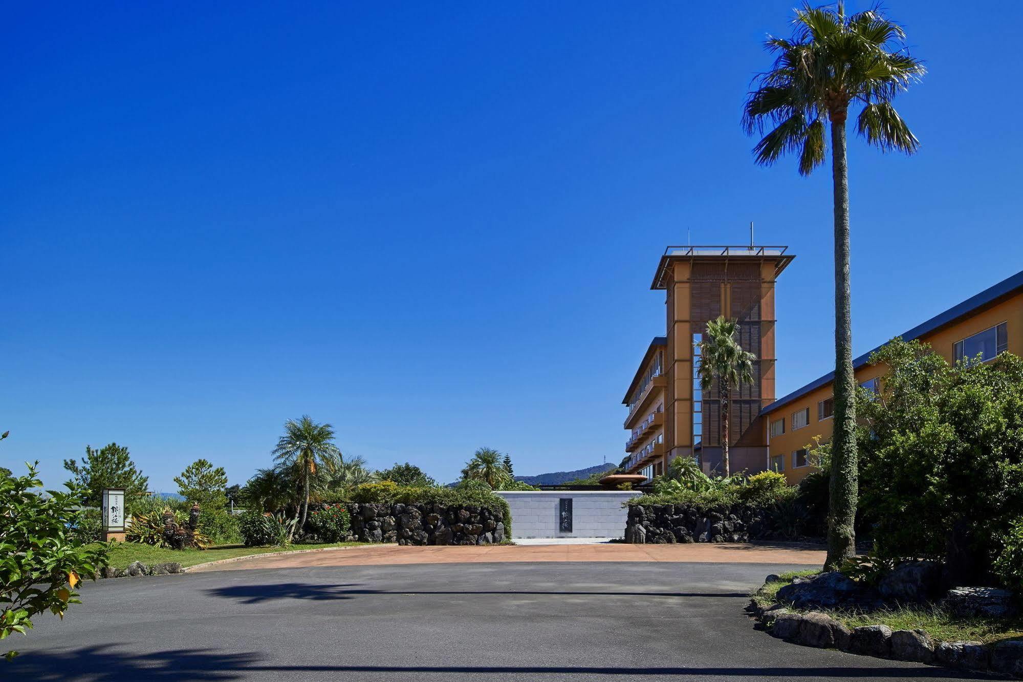 Koran No Yu Kinkouro Hotel Ibusuki Exterior foto